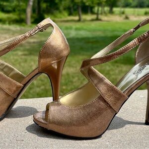 Carlos by Carlos Santana Metallic Bronze Heels